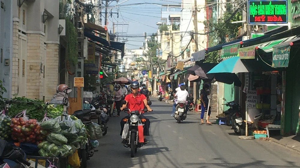 Người dân cư ngụ trên đường Trần Mai Ninh mong muốn được khôi phục quyền, lợi ích hợp pháp về nhà đất