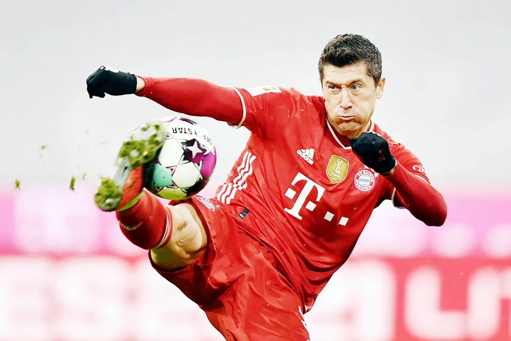 Ghi 30 bàn sau 31 trận, Robert Lewandowski vẫn là vũ khí tối thượng của Bayern