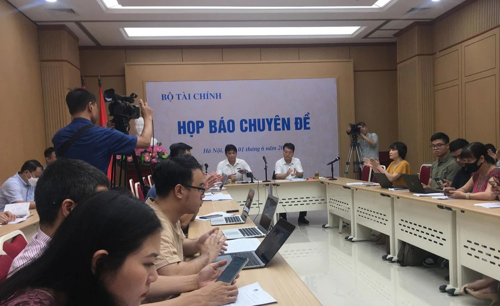 Bộ Tài chính tổ chức họp báo chuyên đề về kết quả triển khai hóa đơn điện tử (HĐĐT) trên phạm vi toàn quốc. Ảnh: Vietnam+
