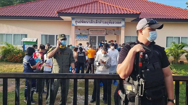 Thái Lan vẫn chưa hết rúng động sau vụ tấn công đẫm máu bằng dao và súng nhằm vào nhà trẻ ở tỉnh Nong Bua Lamphu hôm 8-10