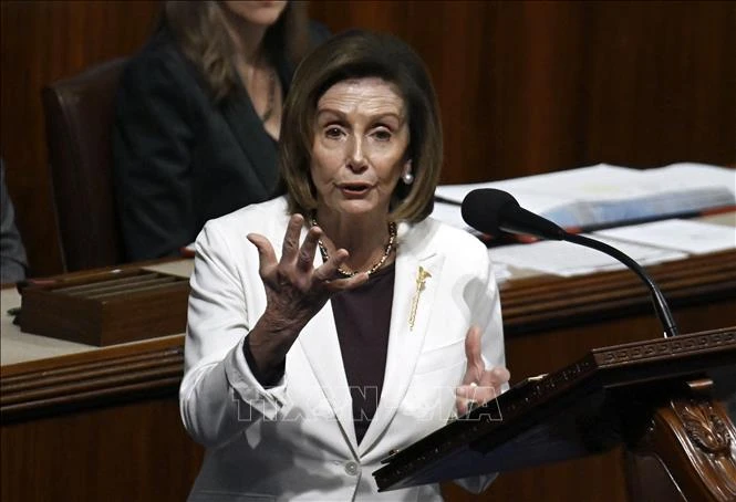 Chủ tịch Hạ viện Mỹ Nancy Pelosi phát biểu tại Hạ viện ở Washington, DC ngày 17-11-2022. Nguồn: TTXVN