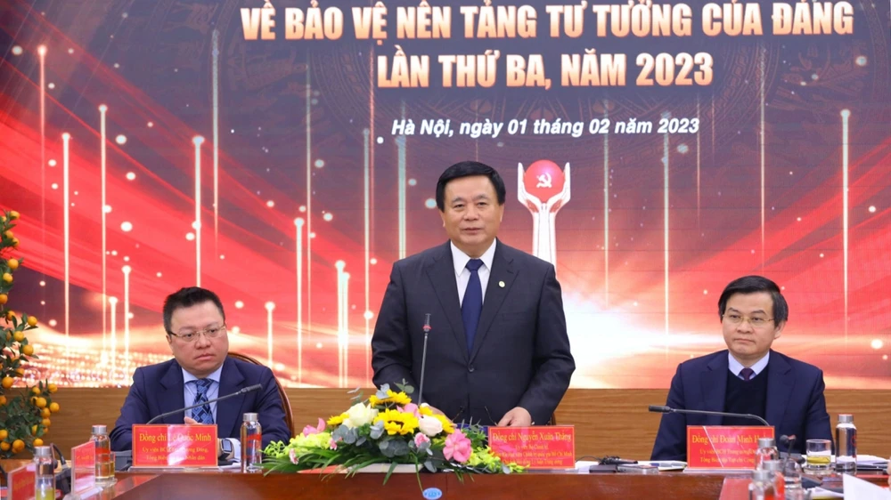 Đồng chí Nguyễn Xuân Thắng chủ trì buổi họp báo. Nguồn: VOV