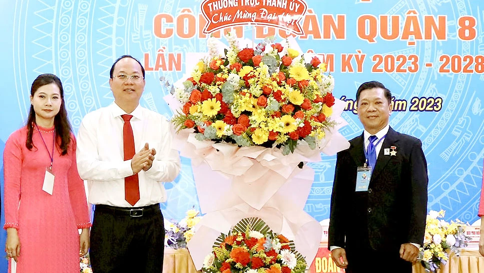 Phó Bí thư Thành ủy TPHCM Nguyễn Hồ Hải chúc mừng Đại hội Công đoàn quận 8 nhiệm kỳ 2023-2028