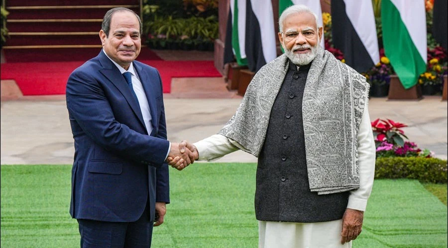 Tổng thống Ai Cập Abdel Fattah El Sisi (trái) và Thủ tướng Ấn Độ Narendra Modi trong một cuộc gặp ở New Delhi, Ấn Độ, ngày 25-1-2023. Nguồn: REUTERS 