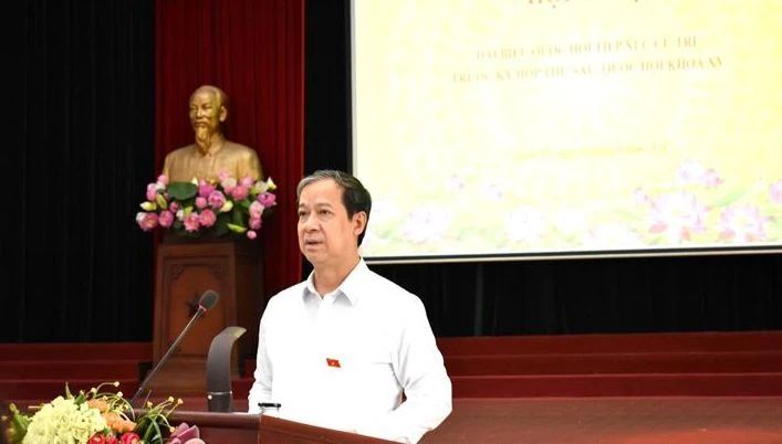 Các đại biểu Quốc hội tiếp xúc cử tri huyện Thanh Trì