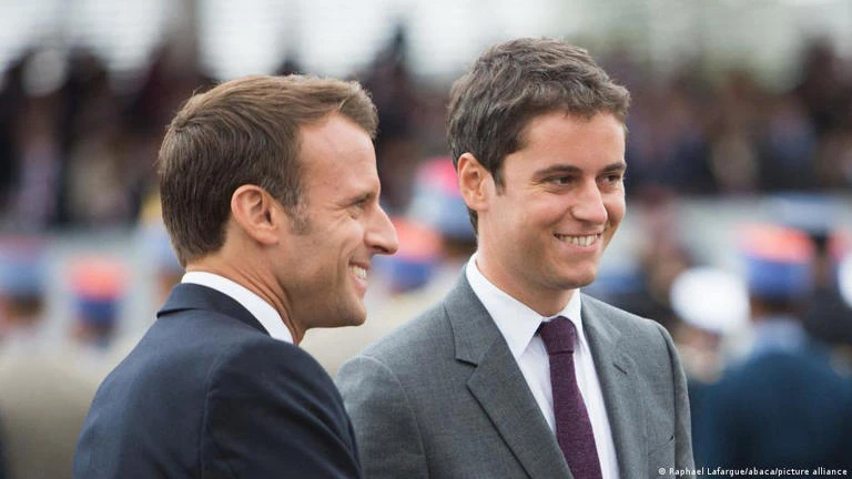 Tổng thống Emmanuel Macron chọn một đồng minh rất trẻ để vượt qua thử thách. Ảnh: MSN