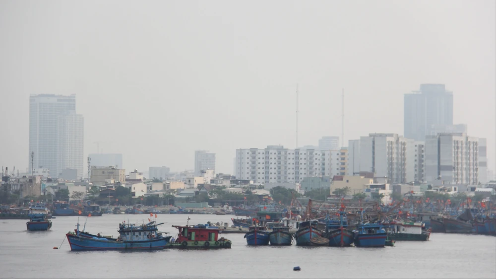 Cảng cá Thọ Quang. Ảnh: XUÂN QUỲNH