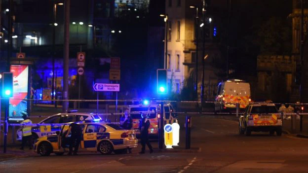 Cảnh sát Anh kích nổ ​một thiết bị gần sân Manchester Arena
