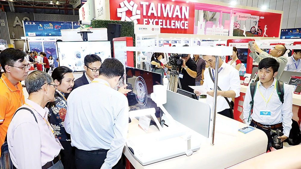Vietnam ICT COMM 2018: Taiwan Excellence trình làng loạt công nghệ tân tiến 