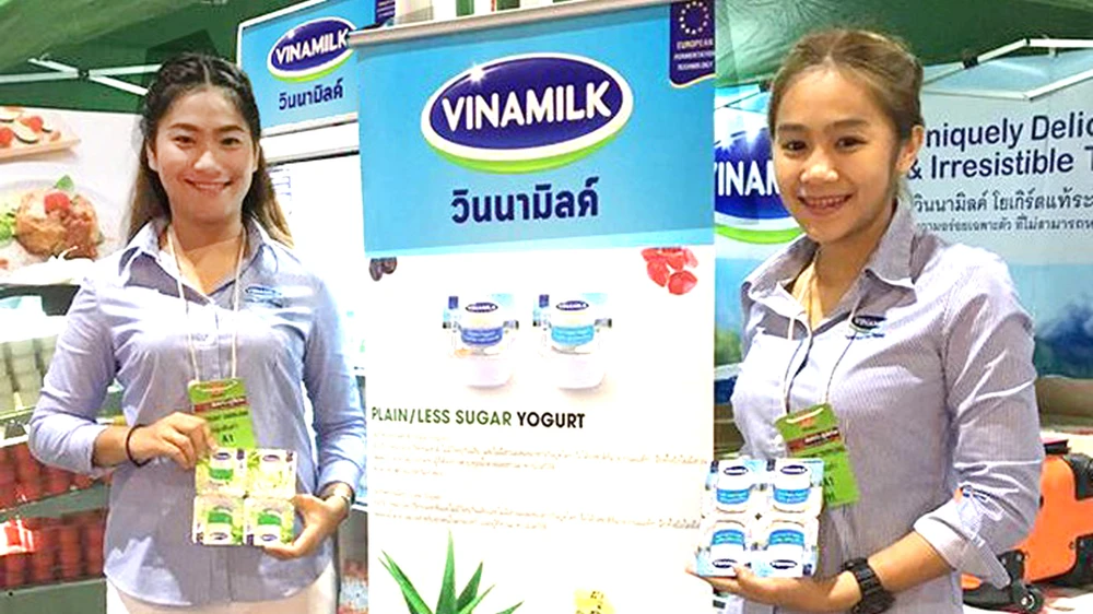 Sản phẩm sữa Vinamilk bày bán tại thị trường Thái Lan