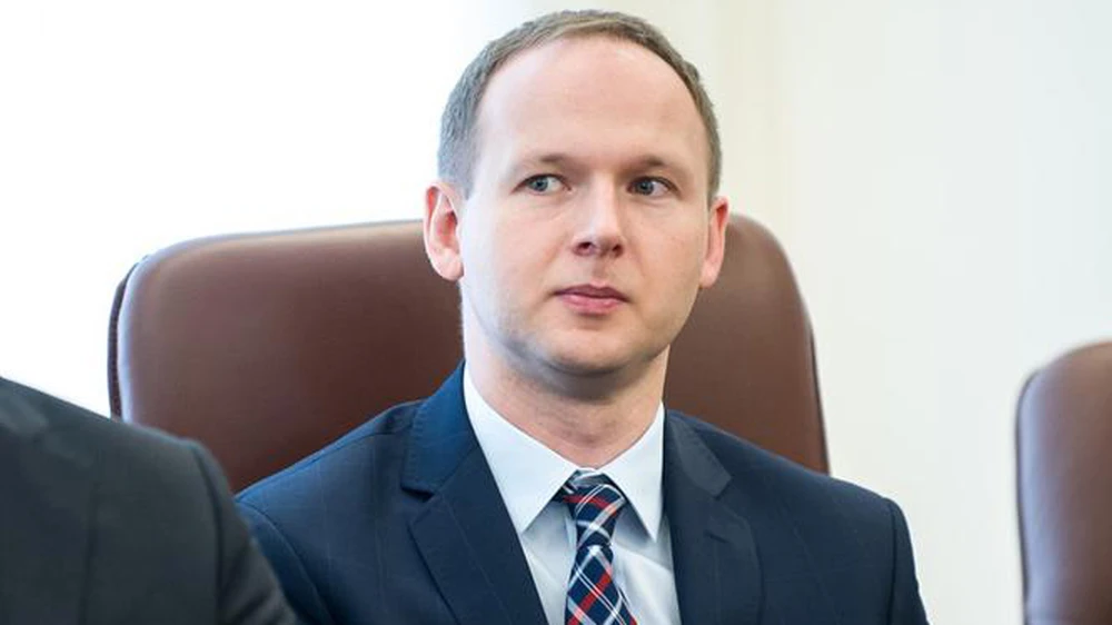 Cựu Chủ tịch Ủy ban giám sát tài chính Marek Chrzanowski. Nguồn: Super Express