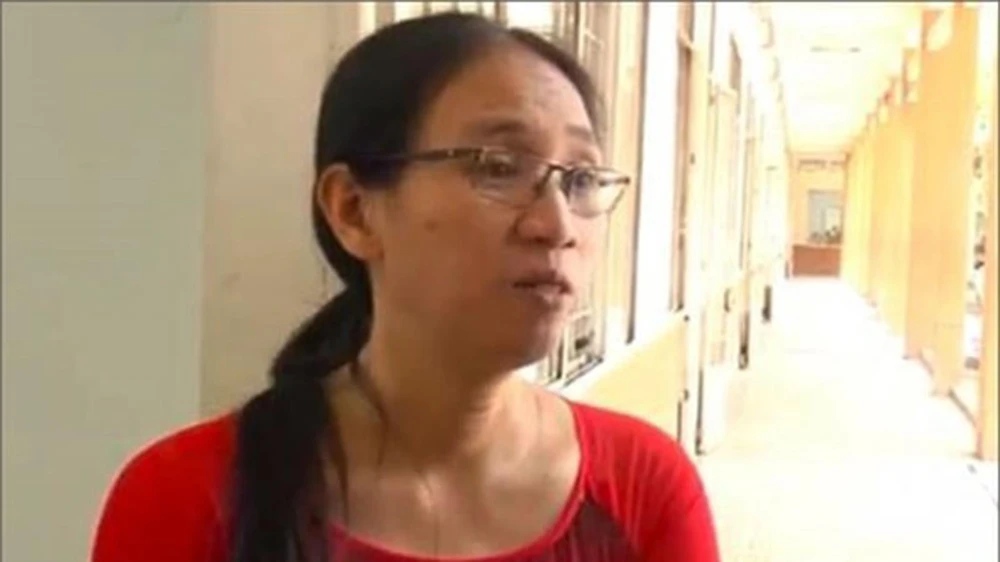 Cô giáo Trần Thị Minh Châu - giáo viên Trường THPT Long Thới