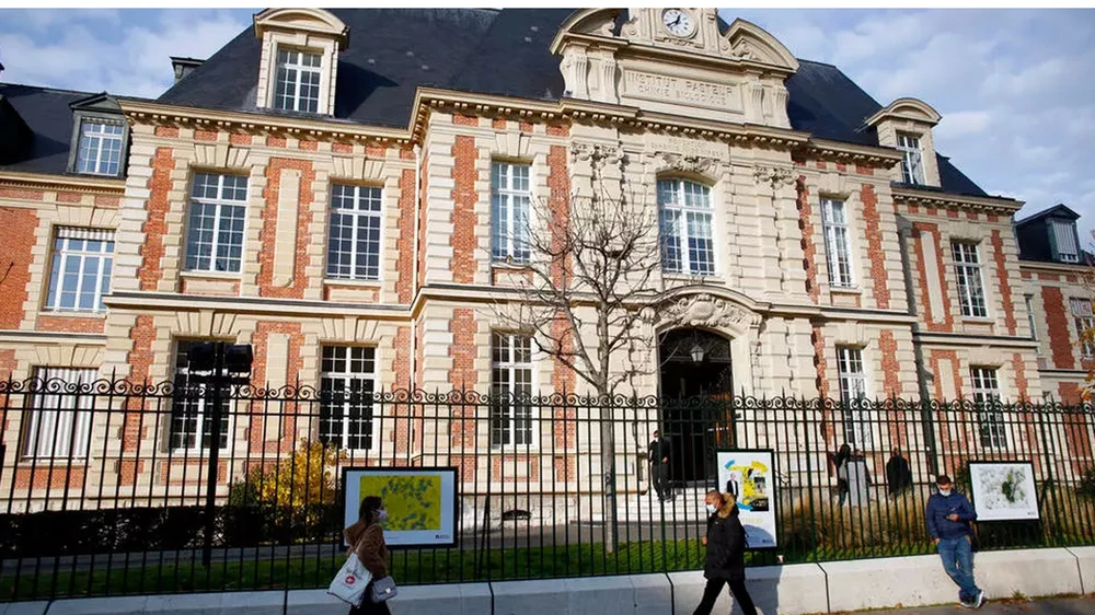 Viện Pasteur tại Paris. Ảnh: AP