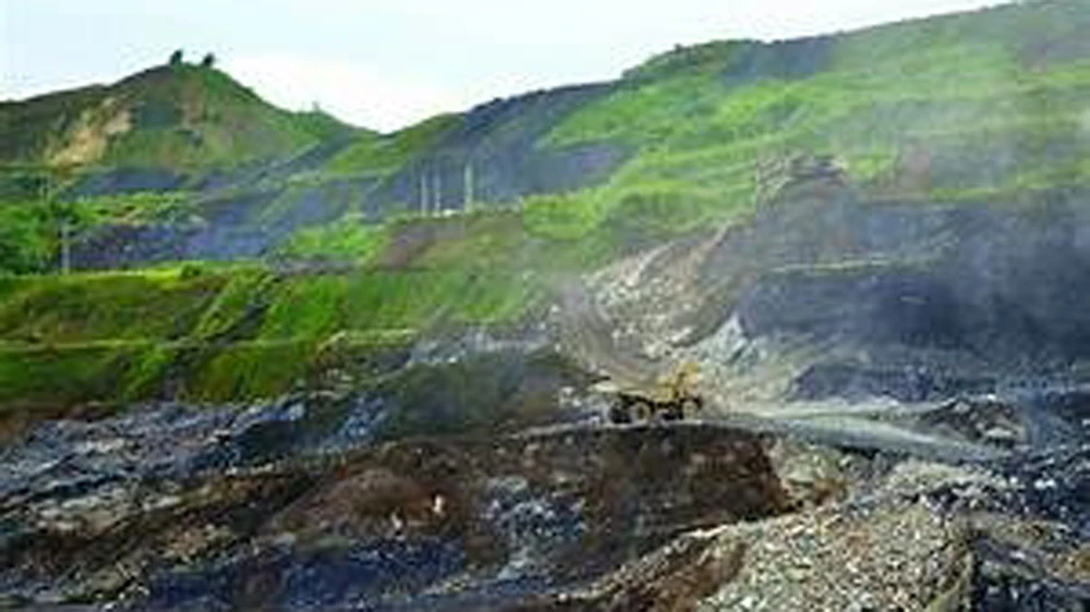 Không thực hiện dự án đầu tư tại khu vực dự trữ khoáng sản quốc gia