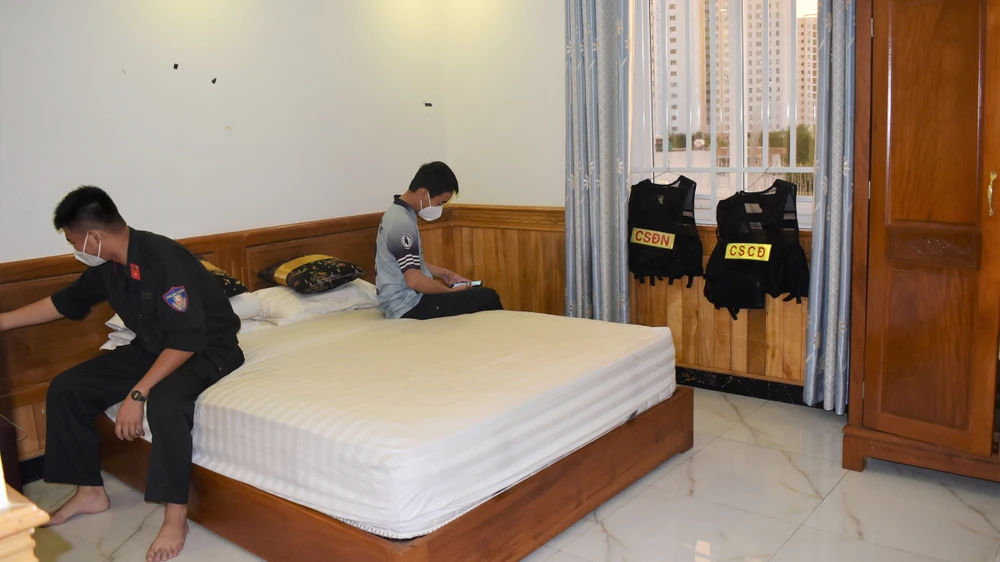 Phòng khách sạn được anh Ngọc và chị Quý, phường Tam Bình (TP Thủ Đức) cho địa phương mượn làm chỗ ăn nghỉ cho cán bộ, chiến sĩ tham gia chống dịch