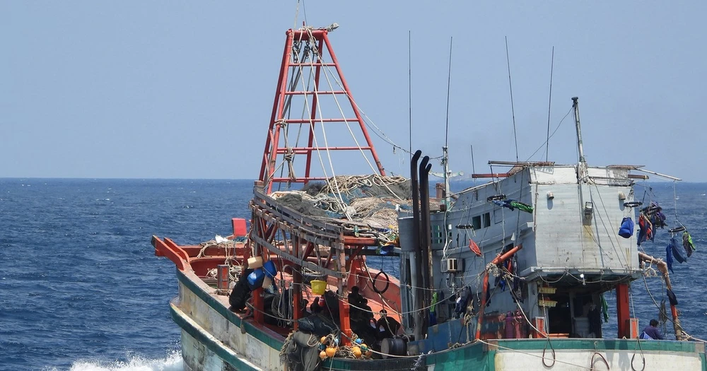 Bà Rịa - Vũng Tàu: Kiểm tra việc lắp đặp thiết bị hành trình giám sát tàu cá