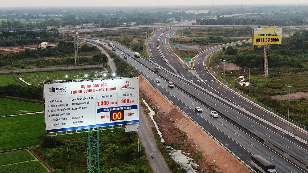 Chuẩn bị mở rộng đường cao tốc TPHCM - Trung Lương và Trung Lương - Mỹ Thuận