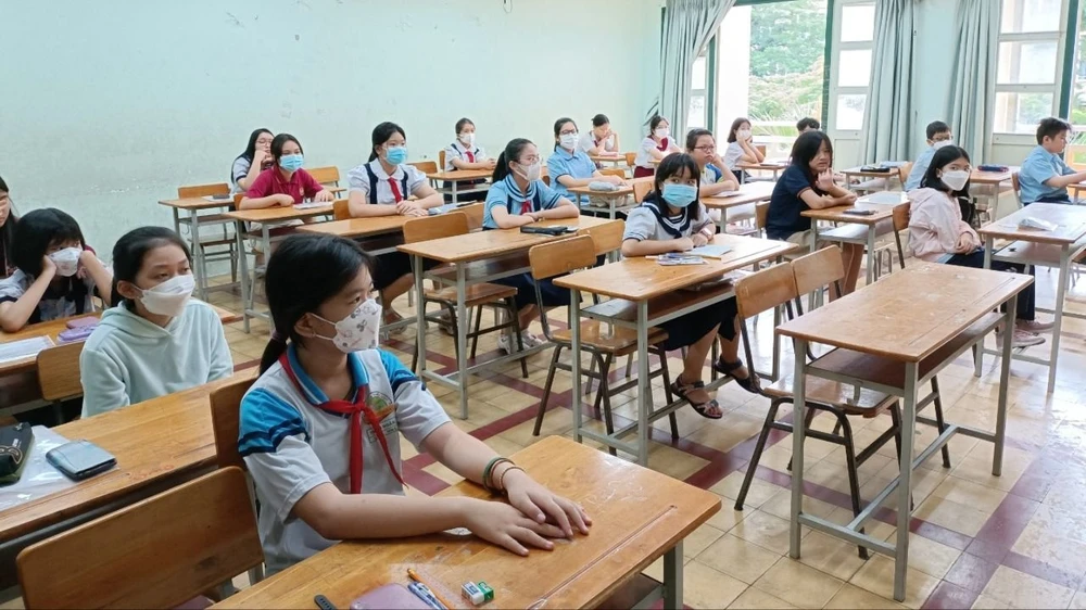 Học sinh tham gia khảo sát vào lớp 6 Trường THPT chuyên Trần Đại Nghĩa năm học 2023-2024