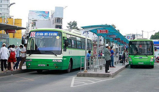 TPHCM: đầu tư thêm gần 1.000 xe buýt