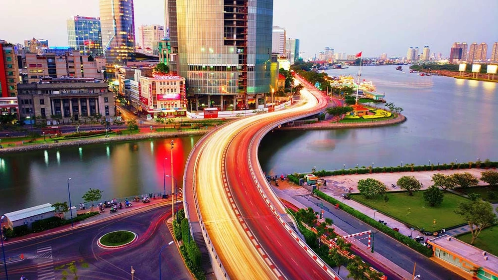 45 năm rực rỡ tên vàng 'Thành phố Hồ Chí Minh'