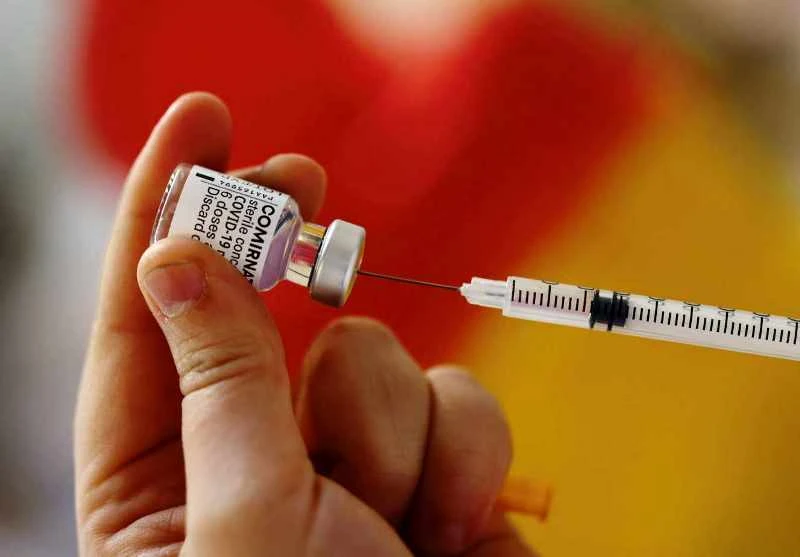 Cuộc đua sinh tử giữa vaccine Covid-19 và biến chủng SARS-CoV-2
