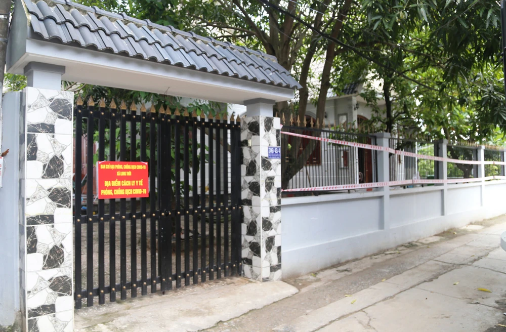 Căn nhà ở xã Long Thới, huyện Nhà Bè là nơi cách ly F1 tại nhà từ sáng 15/7. Ảnh: Đình Văn.