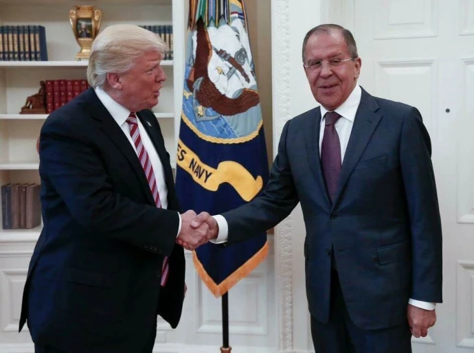 Donald Trump gặp Bộ trưởng Ngoại giao Nga Sergei Lavrov vào tuần trước