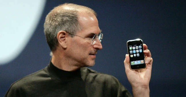 Lợi nhuận Apple bằng cả Microsoft và Google cộng lại nhờ iPhone
