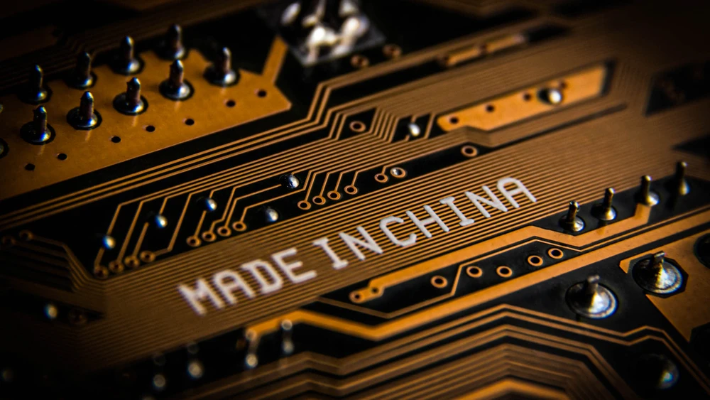 China set to produce own chip.