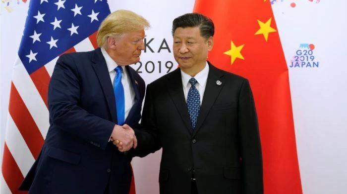 The big event of the G20 Summit is under way. China's President Xi Jinping reminded Trump of the history of relations between their countries before trade talks begin [Kevin Lamarque/Reuters]