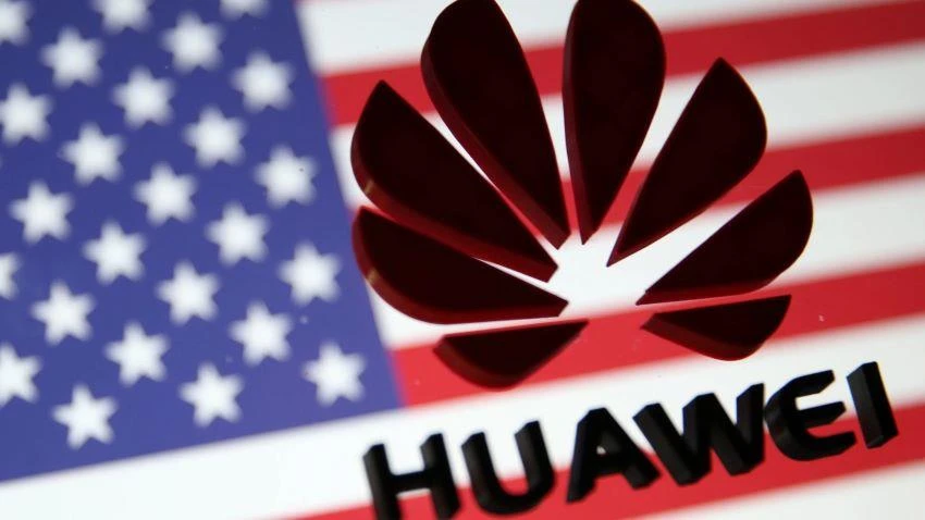U.S. federal agencies use nearly 7,000 pieces of equipment made by Huawei Technologies. © Reuters