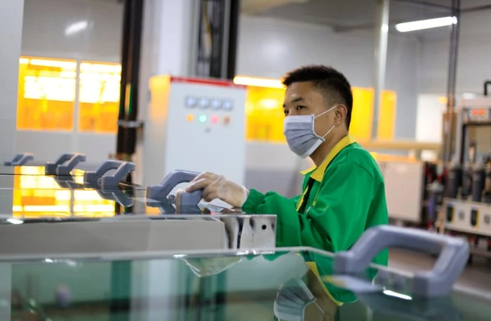 The closing of Foxconn’s factory in Taipei over the outbreak of the Coronavirus could affect iPhone production.