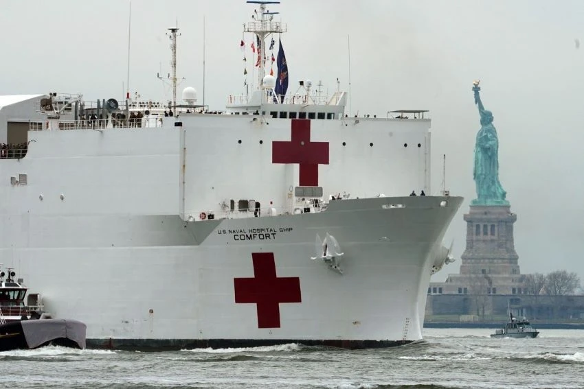 The USNS Comfort has been deployed to New York to help out with the coronavirus pandemic. PHOTO: BRYAN R. SMITH/AGENCE FRANCE-PRESSE/GETTY IMAGES