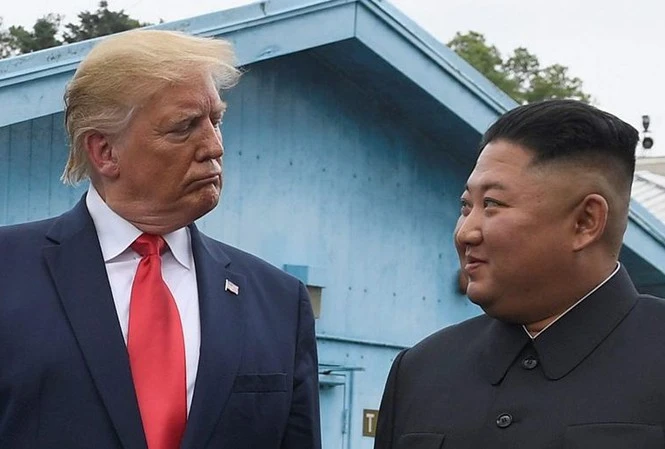Tổng thống Mỹ Donald Trump và Chủ tịch Triều Tiên Kim Jong-un. Ảnh: AP