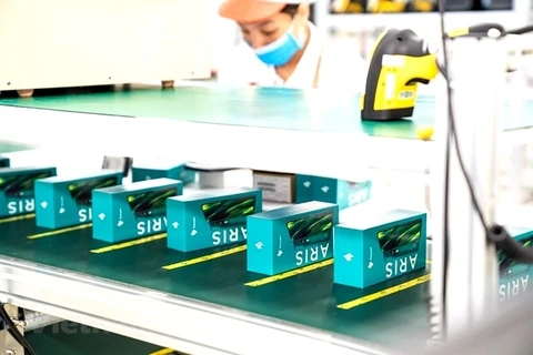 5G phones produced by VinSmart, a subsidairy of Vingroup. Vingroup's shares lost more than 2 per cent on Wednesday. — Photo vietnamplus.vn