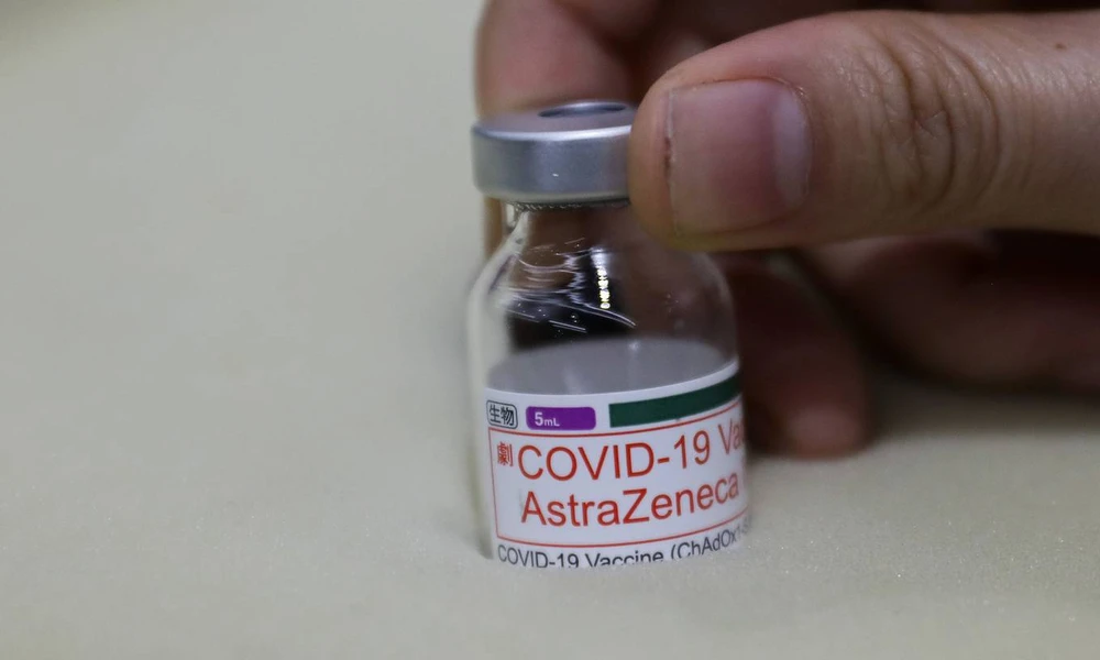 A vial containing the AstraZeneca Covid-19 vaccine. Photo by VnExpress/Quynh Tran