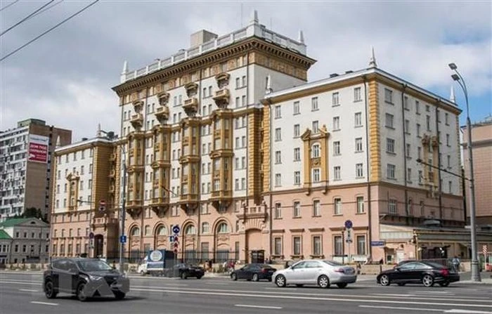 Đại sứ quán Mỹ tại Moskva, Nga. (Ảnh: AFP/TTXVN)