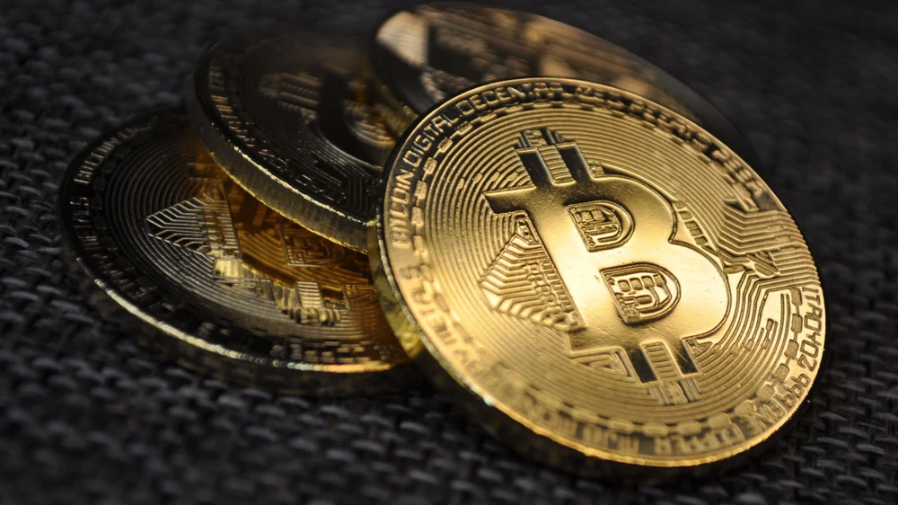 Phân tích kỹ thuật Bitcoin, Ethereum: Bitcoin đạt 25.000 USD, Ethereum trên 1.700 USD