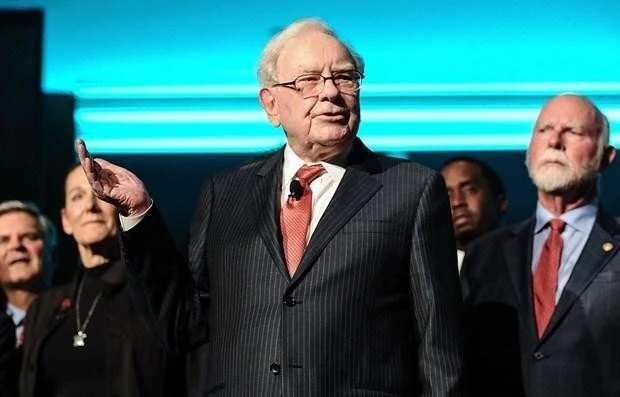 Warren Buffett ví Bitcoin như cờ bạc, cảnh báo lạm phát và suy thoái kinh tế có thể dẫn đến những vấn đề sâu sắc hơn 