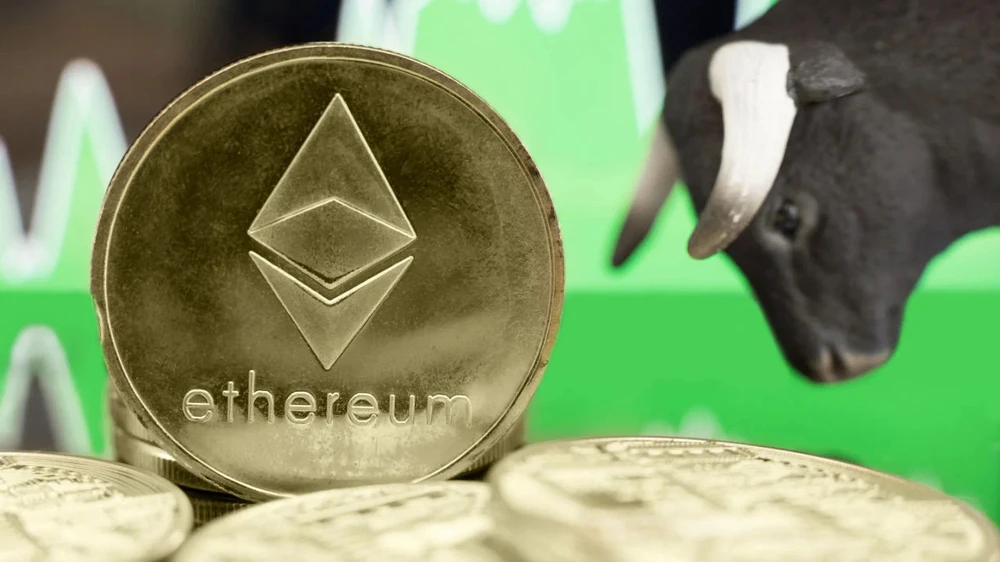 Bitcoin trên 30.000 USD, Ethereum đạt 2.000 USD hậu Shanghai