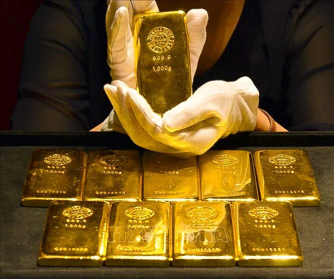 Giá vàng 25/4: 57,3 triệu đồng/lượng, vàng tăng nhẹ trong lúc chờ đợi báo cáo PCE và GDP của Mỹ