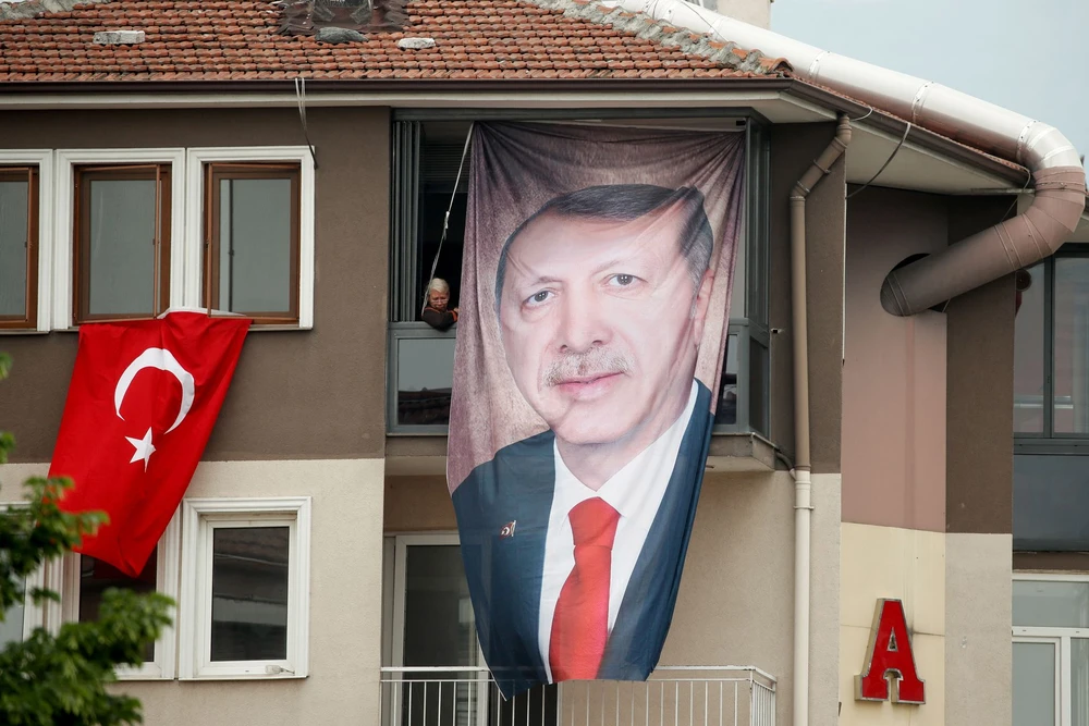 Đối thủ của Tổng thống Erdogan nhận được “buff khủng” trước cuộc bỏ phiếu ở Thổ Nhĩ Kỳ