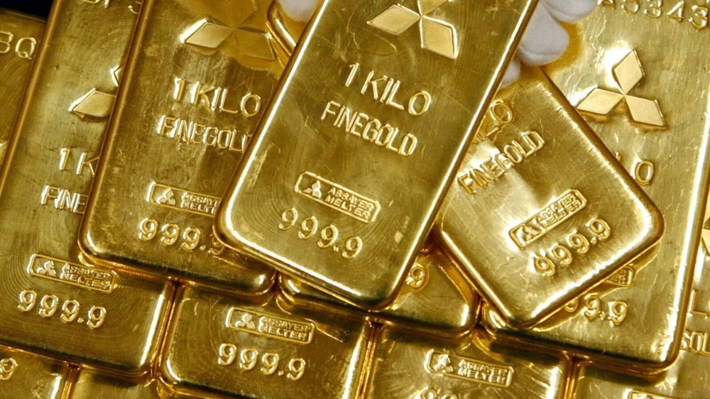 Giá vàng hôm nay 18/5: 57 triệu đồng/lượng, vàng chịu áp lực khi đô la Mỹ mạnh lên