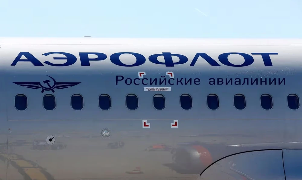 Logo của hãng hàng không hàng đầu của Nga Aeroflot được nhìn thấy trên chiếc Airbus A320 ngày 1/6/2019. @Reuters
