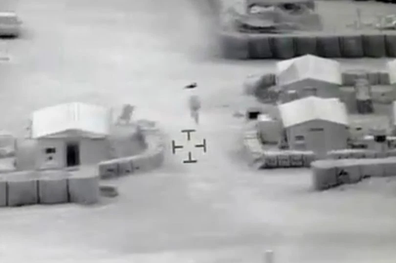 'UFO sứa' bay vút qua căn cứ quân sự là 'câu chuyện ma' của quân đội