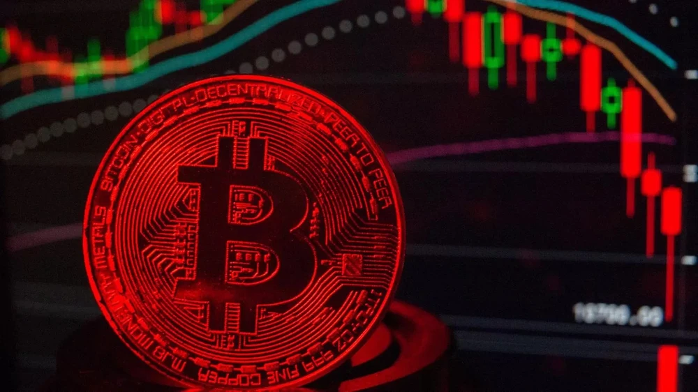 Tại sao giá Bitcoin giảm sau khi SEC phê duyệt Bitcoin ETF giao ngay
