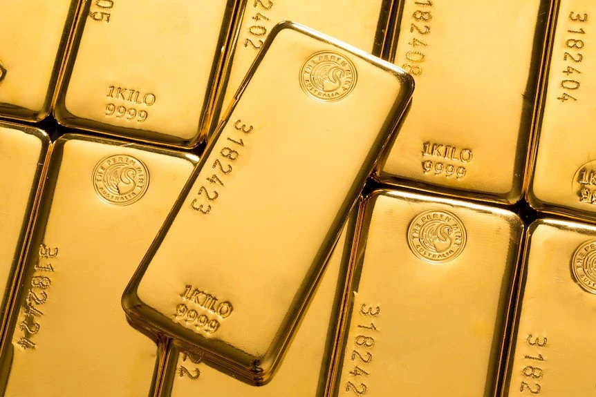 Giá vàng thế giới 7/2: 60,8 triệu đồng/lượng, tăng nhẹ khi đồng đô la Mỹ giảm