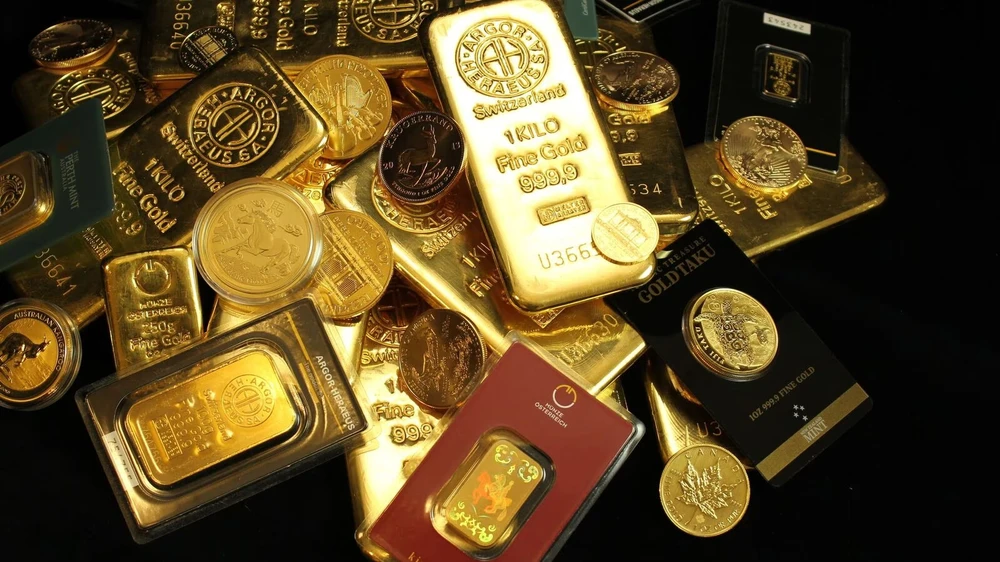 Vàng thế giới 9/4: Nhu cầu của ngân hàng trung ương đẩy vàng lên mức cao kỷ lục