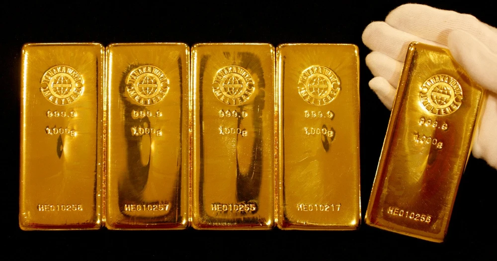 Vàng thế giới 31/5: 72,7 triệu đồng/lượng, tăng cao hơn khi đồng đô la Mỹ giảm