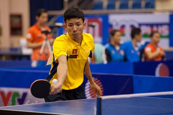 Tay vợt Đinh Quang Linh chắc suất ở ĐTQG